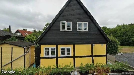 Lejligheder til salg i Kirke Hyllinge - Foto fra Google Street View