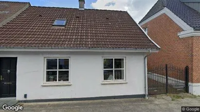 Lejligheder til salg i Herning - Foto fra Google Street View Lejligheder til salg i Herning - Foto fra Google Street View