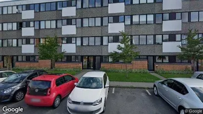 Lejligheder til salg i Humlebæk - Foto fra Google Street View