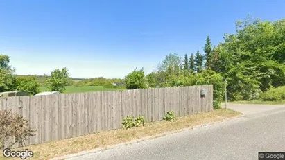 Lejligheder til salg i Havndal - Foto fra Google Street View Lejligheder til salg i Havndal - Foto fra Google Street View