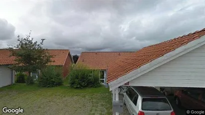 Lejligheder til salg i Hinnerup - Foto fra Google Street View Lejligheder til salg i Hinnerup - Foto fra Google Street View