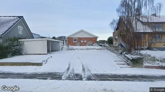 Lejligheder til salg i Skødstrup - Foto fra Google Street View