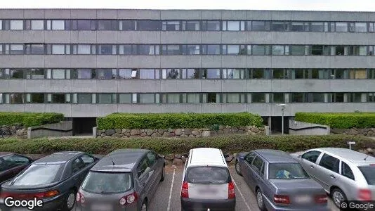 Lejligheder til salg i Holte - Foto fra Google Street View