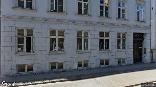 Lejligheder til salg i København K - Foto fra Google Street View