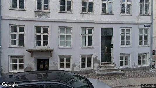 Lejligheder til salg i København K - Foto fra Google Street View