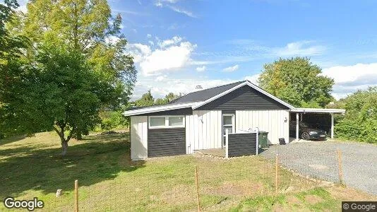 Lejligheder til salg i Kirke Hyllinge - Foto fra Google Street View