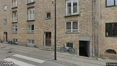 Lejligheder til salg i Charlottenlund - Foto fra Google Street View