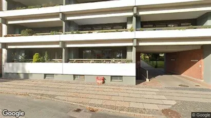 Andelsboliger til salg i Charlottenlund - Foto fra Google Street View