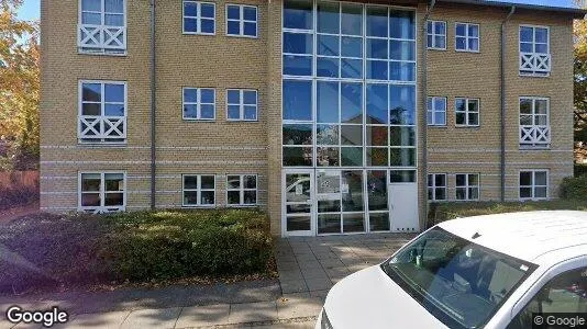 Lejligheder til salg i Charlottenlund - Foto fra Google Street View
